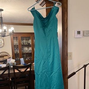 Vintage teal/ green formal kicky dress